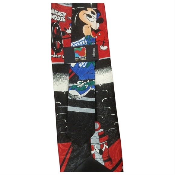 Vintage Disney Steamboat Willie Mickey Mouse Mens Tie - Picture 2 of 2